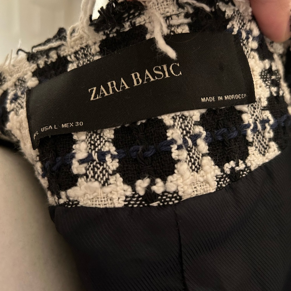 Zara Basic Blazer - image 6